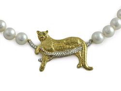 Leopard And Akoya Pearl Necklace 14K Yellow Gold